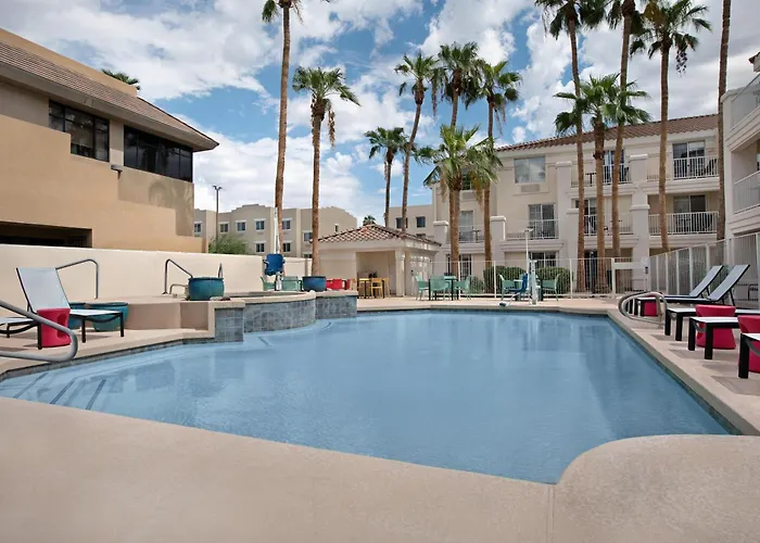 Home2 By Hilton Old Town Scottsdale