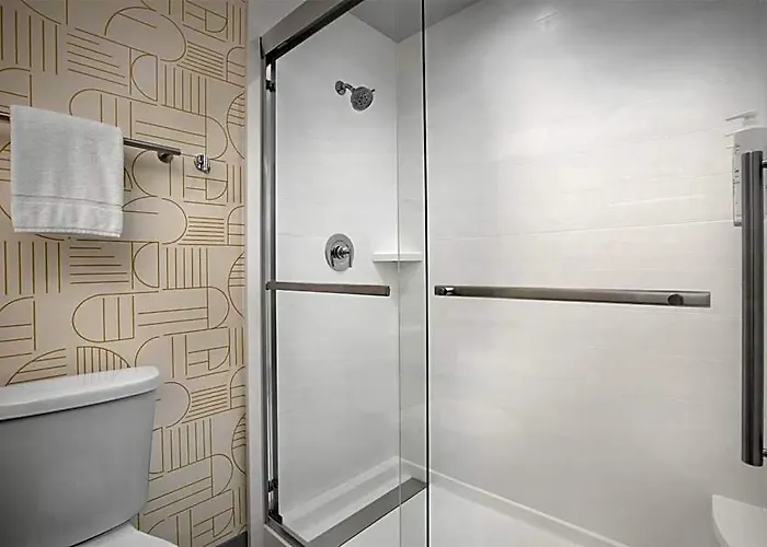 Home2 By Hilton Old Town Resort 3*