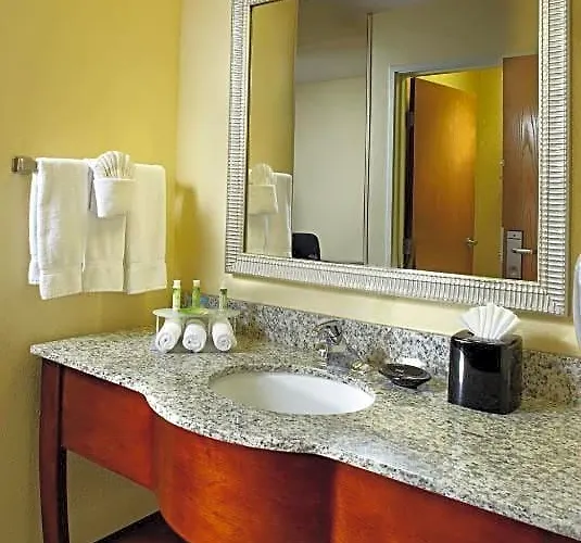 Home2 By Hilton Old Town 3*